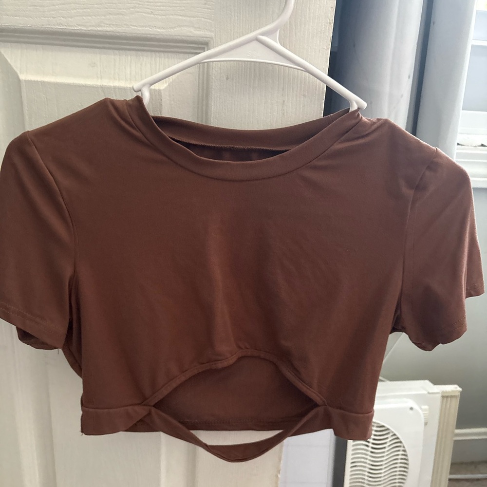 SHEIN Brown Cut Out Crop T-Shirt